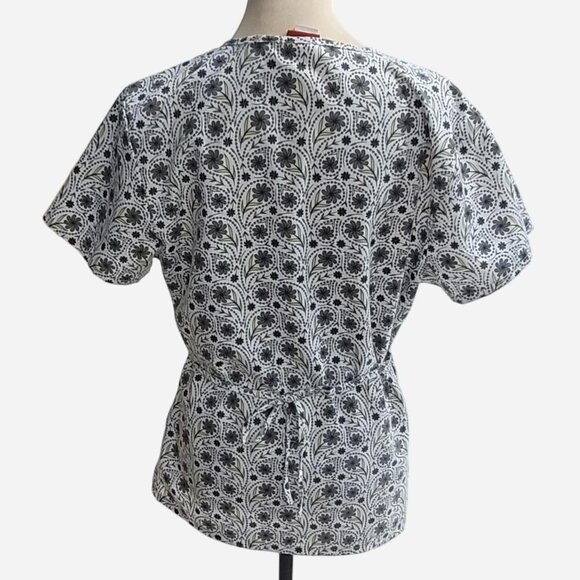 Denice women’s size small gray floral print scrub top with tie back - Picture 3 of 5